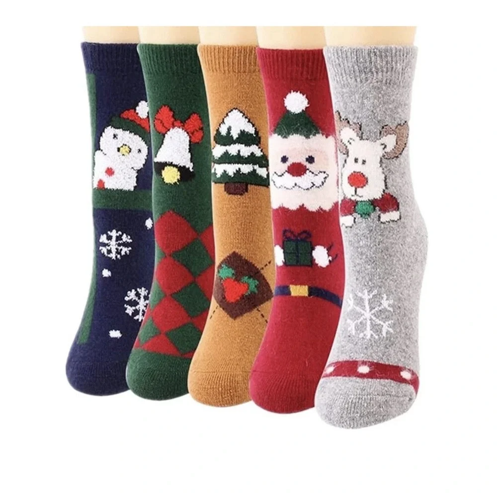 SwiftWear 5 Pairs Womens Girls Thick Socks Winter Warm Christmas Print Crew Sock
